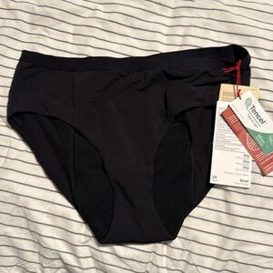 Thinx NWT